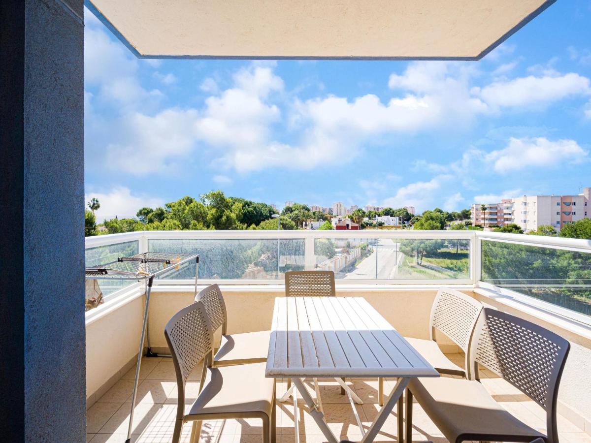 Rio Nacimiento Apartment Campoamor Luaran gambar
