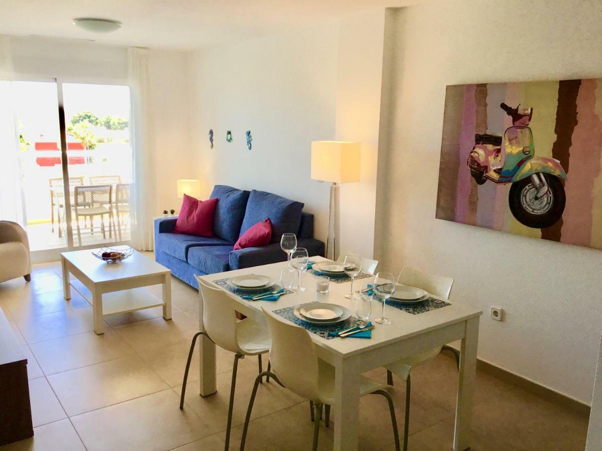 Rio Nacimiento Apartment Campoamor Luaran gambar